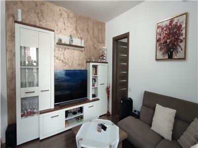 Comision 0%. Apartament in zona Sub Cetate la cheie nou! 3 camere 61 mp, garaj subteran si boxa!