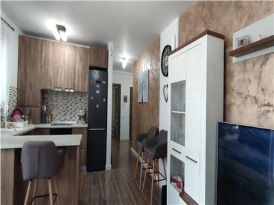 Comision 0% Apartament in zona Sub Cetate la cheie nou! 3 camere 61 mp, garaj subteran si boxa!