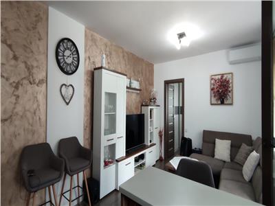 Comision 0%. Apartament in zona Sub Cetate la cheie nou! 3 camere 61 mp, garaj subteran si boxa!