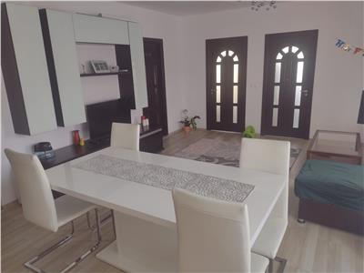 Comision 0%!  Exclusivitate. Apartament cu 3 camere mobilat si utilat, 65 mp plus balcon.