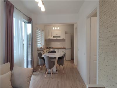 Apartament 2 camere la cheie, 51 mp utili plus 2 balcoane, etaj 1.