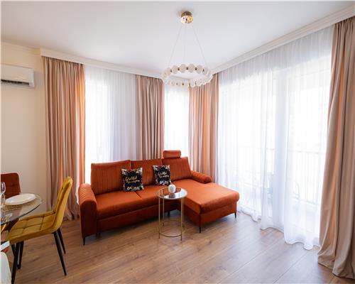 Apartament lux cu 3 camere dotat cu tot ce ai nevoie, 59 mp plus balcon!