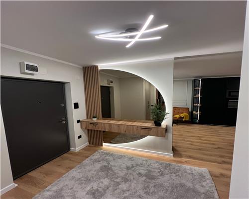 Apartament la cheie cu 3 camere plus terasa 12 mp, etaj intermediar!